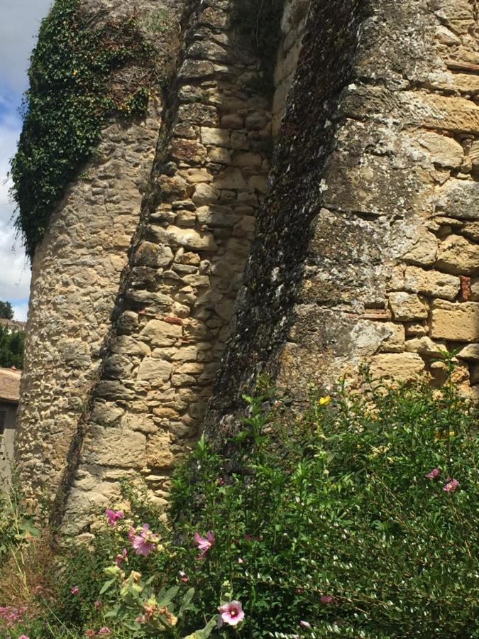 Chambres D'Hotes Art Et Remparts La Réole Exterior foto